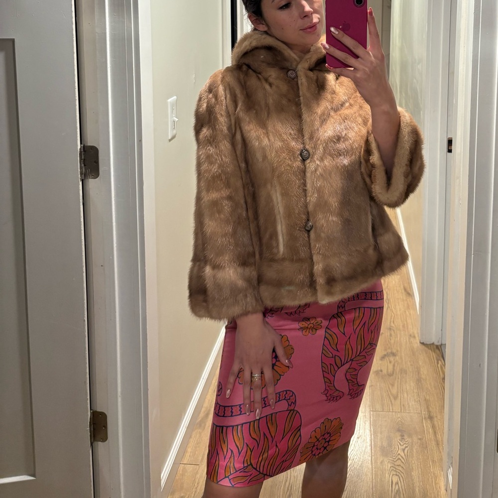 Vintage  Blonde Mink Furs Fur Coat Nashville